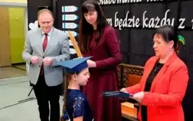 Pasowanie na ucznia w SP Chełmno001198