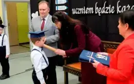 Pasowanie na ucznia w SP Chełmno001190