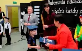 Pasowanie na ucznia w SP Chełmno001178