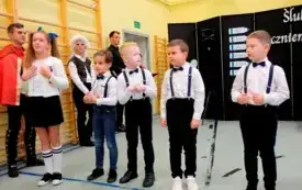 Pasowanie na ucznia w SP Chełmno001139