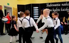 Pasowanie na ucznia w SP Chełmno001136