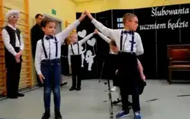 Pasowanie na ucznia w SP Chełmno001119