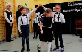 Pasowanie na ucznia w SP Chełmno001118