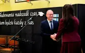 Pasowanie na ucznia w SP Chełmno001058
