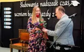 Pasowanie na ucznia w SP Chełmno001053