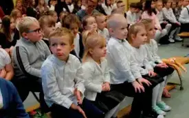 Pasowanie na ucznia w SP Chełmno001044