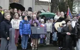 Hymn11
