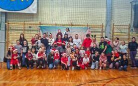 Sportowa zabawa Mikołajkowa0130