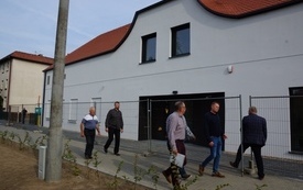 Komisja Rozwoju Gospodarczego 4