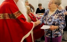 Spotkanie wigilijne Senior&oacute;w z Dziennego Domu Seniora (30)