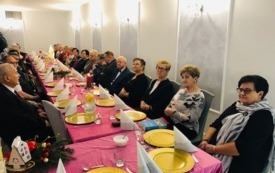 Spotkanie wigilijne Senior&oacute;w z Dziennego Domu Seniora (26)