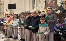 Koncert Ch&oacute;ru LIRA i Promyk&oacute;w Słonecznych09