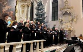 Koncert Ch&oacute;ru LIRA i Promyk&oacute;w Słonecznych01