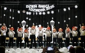 Dzień Babci i Dziadka z Przedszkolu MIŚ (27)