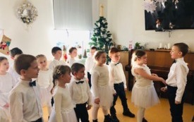 Dzień babci i Dziadka u Senior&oacute;w (13)