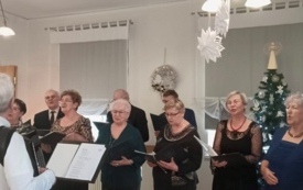 Dzień babci i Dziadka u Senior&oacute;w (1)