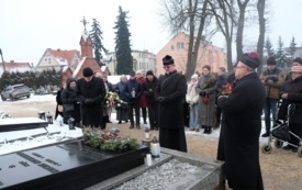 Wspomnienie ks. kan. Maciejewskiego08