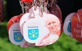 XI Bieg Papieski 225