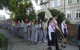 10leciemsza26