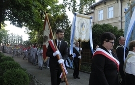 10leciemsza24