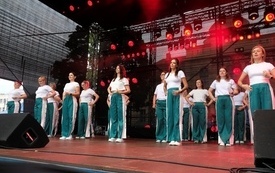Dni Pniew-dzień 1001002