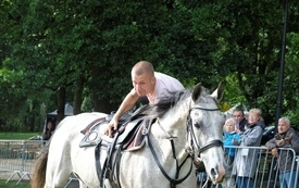 Dni Pniew-dzień 332