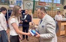 Zakończenie Roku SP Pniewy07.jpeg