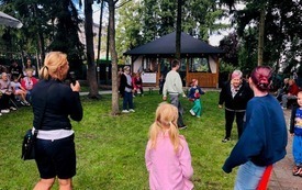 Integracyjny piknik sportowy w Dziennym Domu Seniora Pniewy (32)