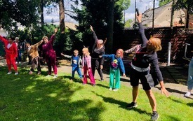Integracyjny piknik sportowy w Dziennym Domu Seniora Pniewy (27)