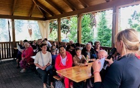 Integracyjny piknik sportowy w Dziennym Domu Seniora Pniewy (22)