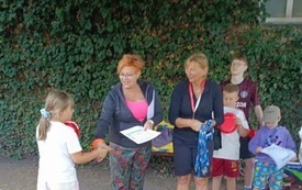 Integracyjny piknik sportowy w Dziennym Domu Seniora Pniewy (2)
