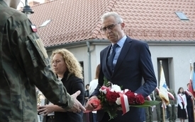 Obchody 87. rocznicy wybuchu II wojny światowej w Pniewach72