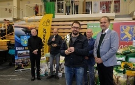 Wręczenie nagr&oacute;d podczas Wystawy Kr&oacute;lik&oacute;w 2021 w Pniewach 55