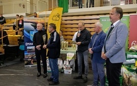 Wręczenie nagr&oacute;d podczas Wystawy Kr&oacute;lik&oacute;w 2021 w Pniewach 88