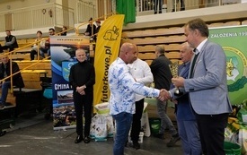 Wręczenie nagr&oacute;d podczas Wystawy Kr&oacute;lik&oacute;w 2021 w Pniewach 106