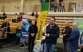 Wręczenie nagr&oacute;d podczas Wystawy Kr&oacute;lik&oacute;w 2021 w Pniewach 111