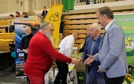 Wręczenie nagr&oacute;d podczas Wystawy Kr&oacute;lik&oacute;w 2021 w Pniewach 116
