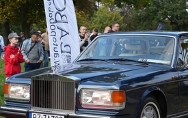 Jesienny Rajd Pojazd&oacute;w Zabytkowych z Autem Po Babci za nami!075