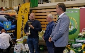 Wręczenie nagr&oacute;d podczas Wystawy Kr&oacute;lik&oacute;w 2021 w Pniewach 133