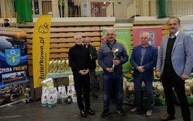 Wręczenie nagr&oacute;d podczas Wystawy Kr&oacute;lik&oacute;w 2021 w Pniewach 161