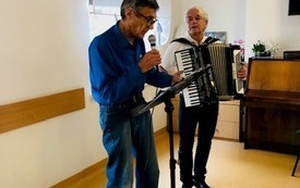 Spotkanie Urodzinowe Senior&oacute;w (28)