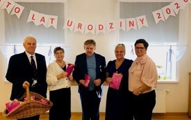Spotkanie Urodzinowe Senior&oacute;w (23)