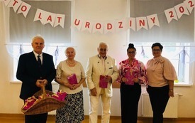 Spotkanie Urodzinowe Senior&oacute;w (18)