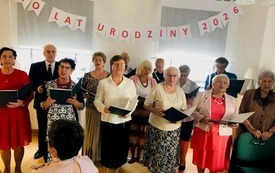 Spotkanie Urodzinowe Senior&oacute;w (5)