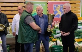 Wręczenie nagr&oacute;d podczas Wystawy Kr&oacute;lik&oacute;w 2021 w Pniewach 175