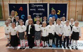 Pasowanie pierwszoklasist&oacute;w w Szkole Podstawowej w Pniewach (214)