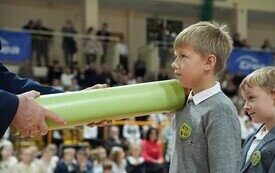 Pasowanie pierwszoklasist&oacute;w w Szkole Podstawowej w Pniewach (156)