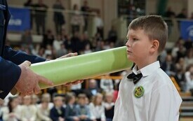 Pasowanie pierwszoklasist&oacute;w w Szkole Podstawowej w Pniewach (151)