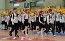Pasowanie pierwszoklasist&oacute;w w Szkole Podstawowej w Pniewach (70)