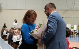 Pasowanie pierwszoklasist&oacute;w w Szkole Podstawowej w Pniewach (62)